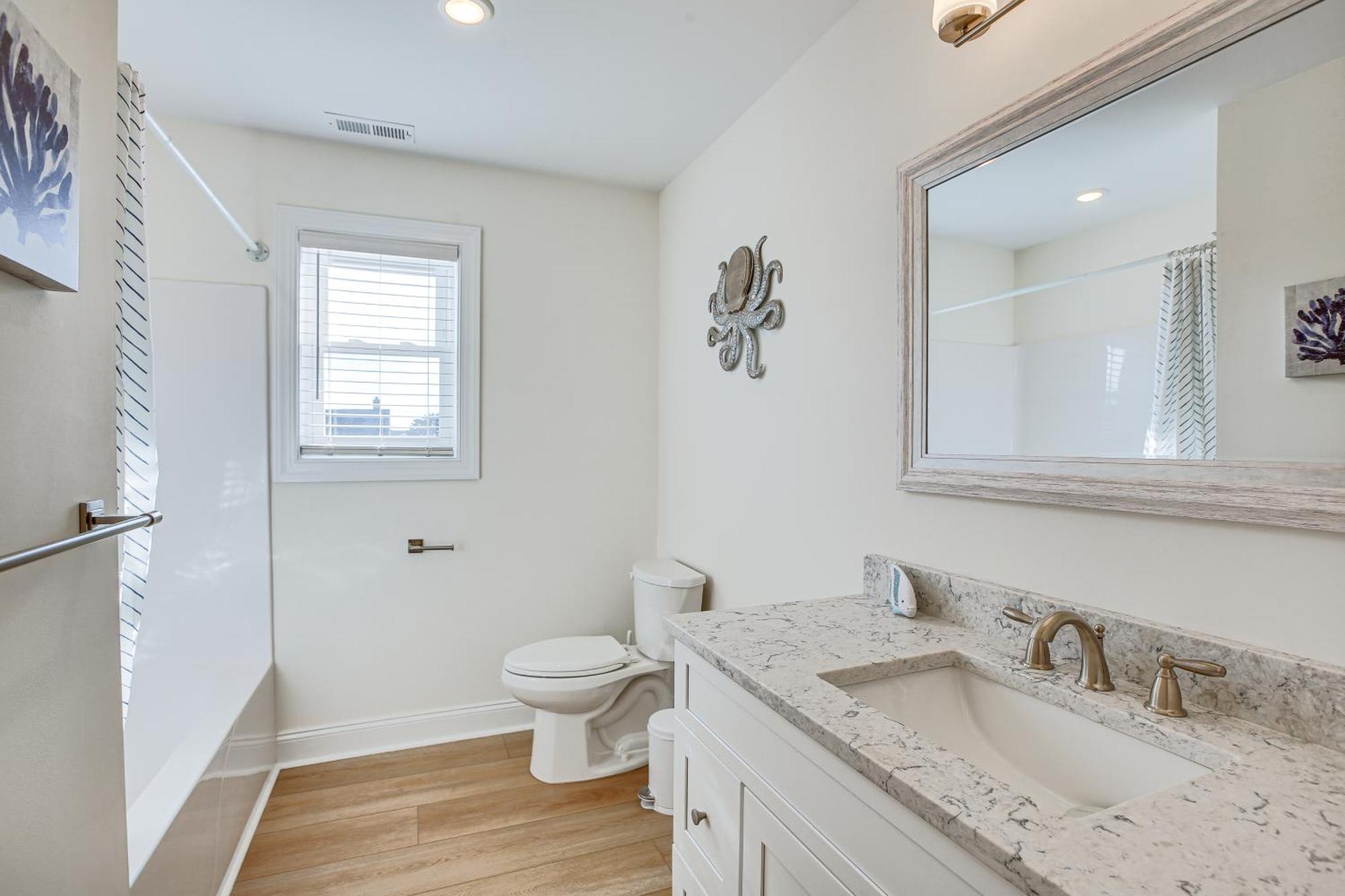 Spacious Wildwood Condo Walk To Beach! Exterior photo