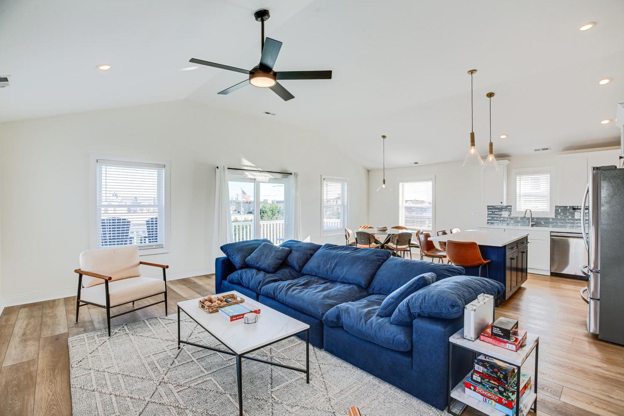 Spacious Wildwood Condo Walk To Beach! Exterior photo